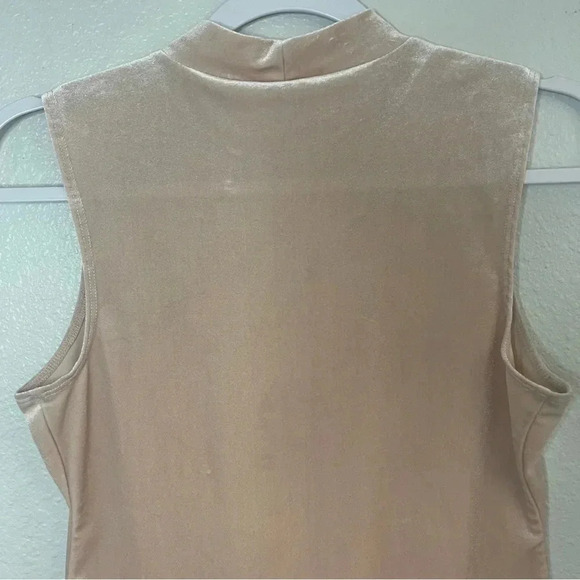 ☀️Guess Pink Velvet Bodysuit - Picture 4 of 6